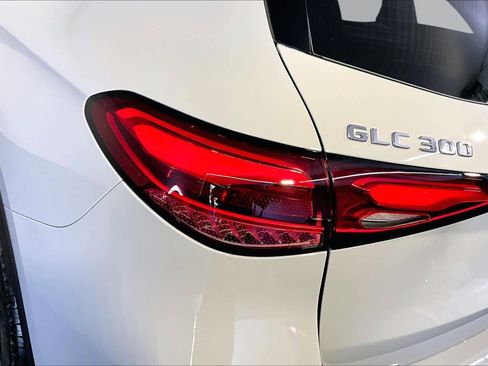 New 2026 Mercedes-Benz GLC 300 4MATIC image 5