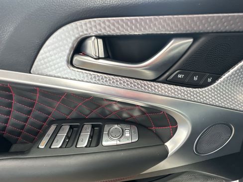 Used 2023 Genesis G70 3.3T w/ Sport Prestige Package image 15