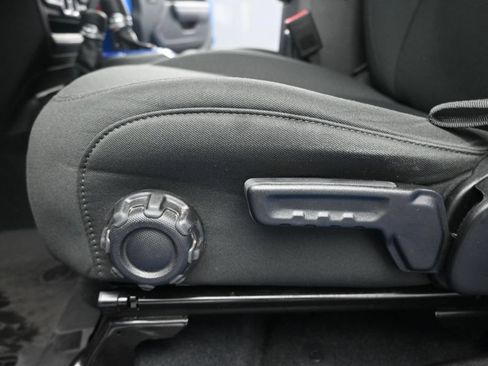 Used 2022 Jeep Wrangler Unlimited Sport AWD/4WD image 10