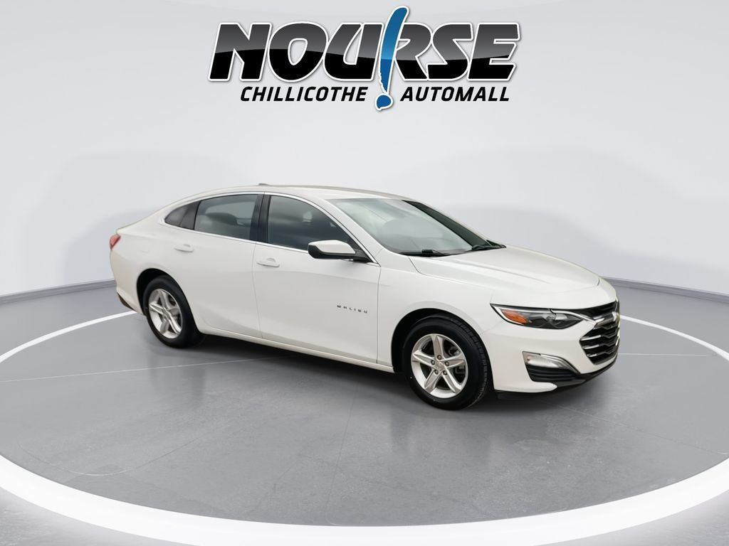 Used 2023 Chevrolet Malibu LS w/ Driver Confidence Package FWD image 2