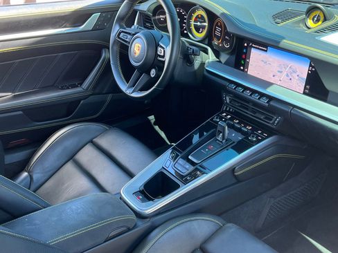 Certified 2022 Porsche 911 Turbo S AWD/4WD image 4