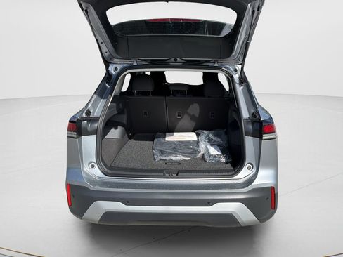 New 2026 Volkswagen Tiguan S FWD image 12