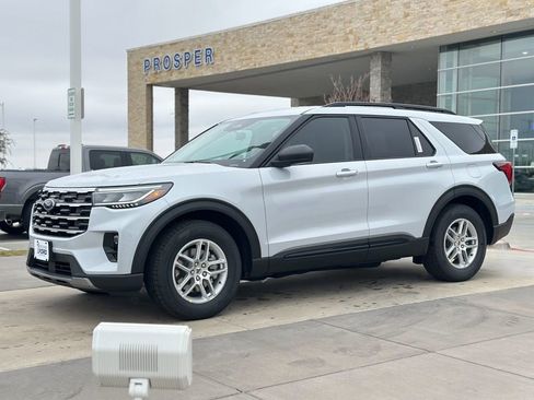 New 2026 Ford Explorer Active w/ Active Comfort Package image 37