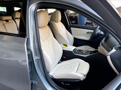 Used 2023 BMW 330i Sedan w/ Premium Package image 9