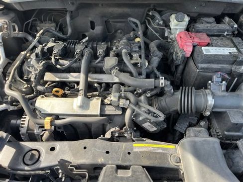 Used 2020 Nissan Kicks SR w/ SR Premium Package FWD image 30