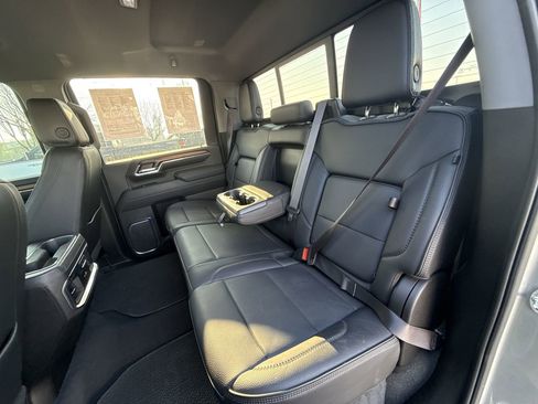 Used 2024 GMC Sierra 2500 Denali w/ Max Trailering Package image 24