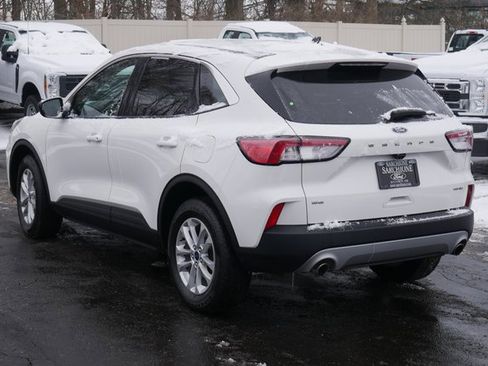 Used 2022 Ford Escape SE w/ Cold Weather Package image 8