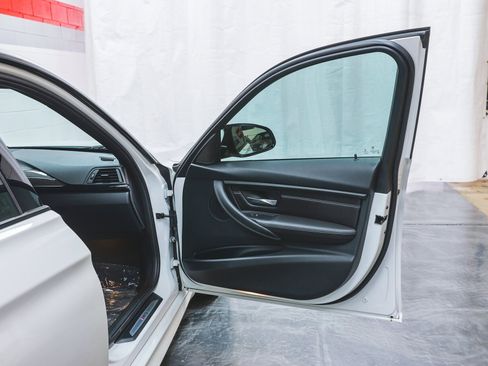 Used 2015 BMW M3 image 73