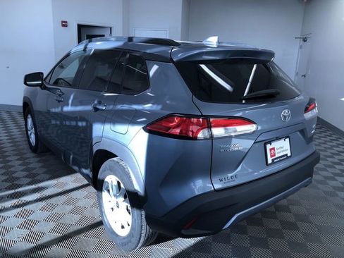 Certified 2023 Toyota Corolla Cross LE image 12
