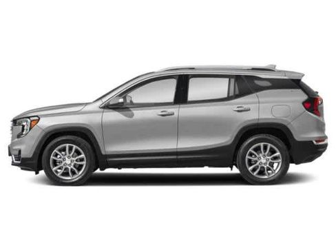 Used 2022 GMC Terrain SLE w/ Driver Convenience Package image 3