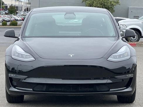 Used 2021 Tesla Model 3 Long Range AWD/4WD image 10