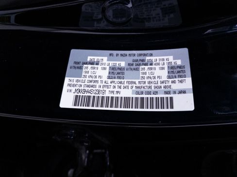 Certified 2025 MAZDA CX-90 Plug-In Hybrid w/ Preferred AWD/4WD image 42