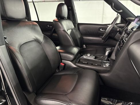 Used 2023 Nissan Armada SL w/ Midnight Edition Package RWD image 24