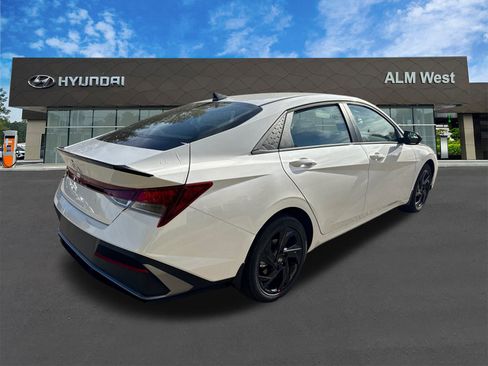 New 2026 Hyundai Elantra Sport image 5