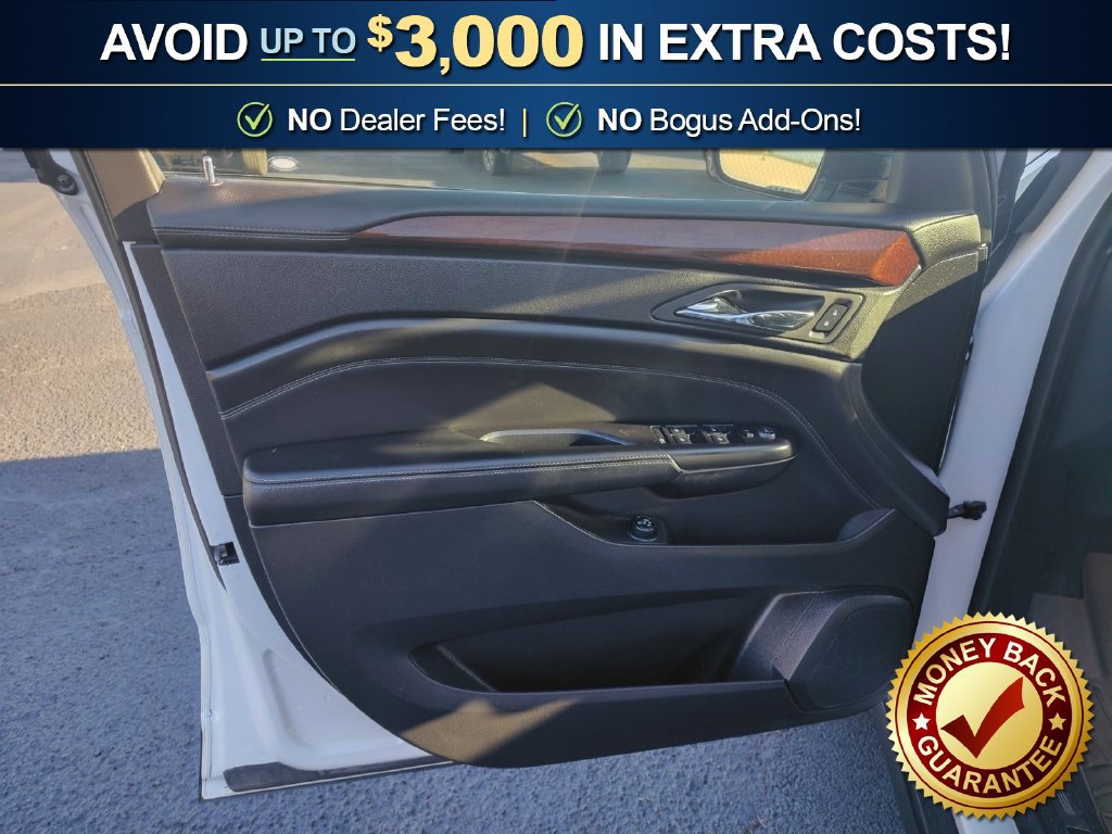 Used 2015 Cadillac SRX Luxury w/ Driver Awareness Package FWD image 16