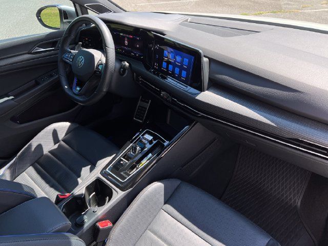 Used 2024 Volkswagen Golf R AWD/4WD image 37