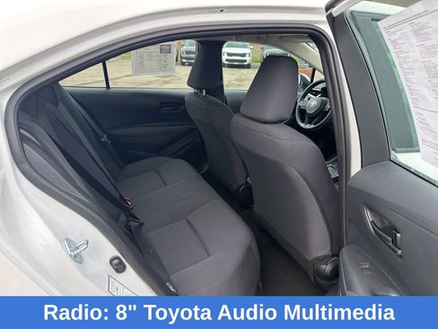 Used 2025 Toyota Corolla LE image 18