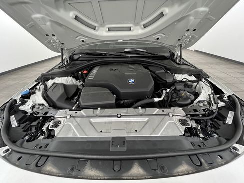 Used 2025 BMW 230i xDrive Coupe w/ Premium Package image 39