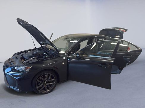 Used 2017 Lexus IS 200t F Sport w/ F Sport Package image 10