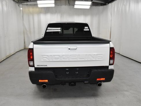 Used 2024 Honda Ridgeline RTL+ image 6