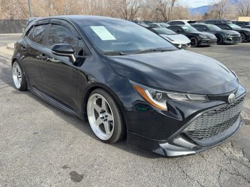 Used 2019 Toyota Corolla SE w/ Carpet Mat Package image 8