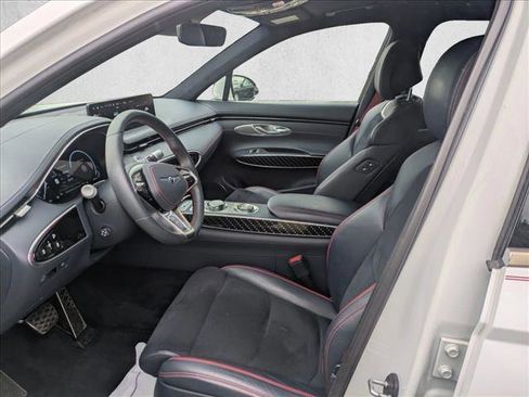 Used 2022 Genesis GV70 3.5T Sport w/ Sport Prestige Package image 11