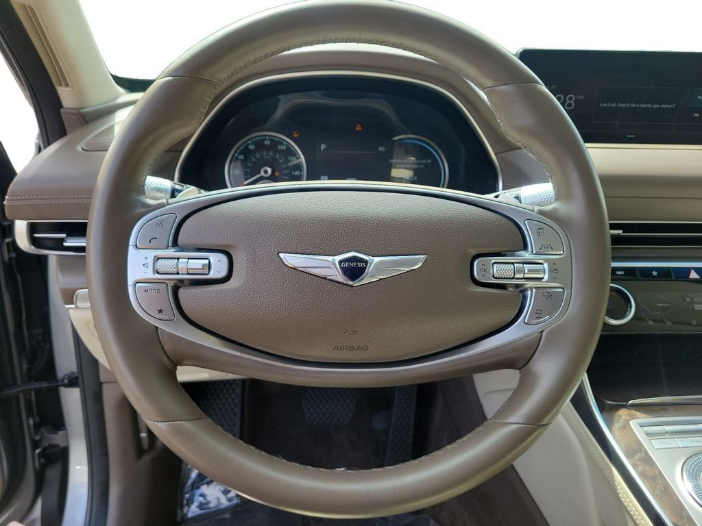Used 2022 Genesis GV80 2.5T w/ Advanced Package 02 AWD/4WD image 11