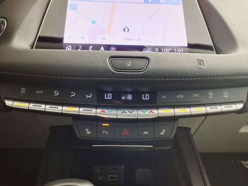 Used 2019 Cadillac XT4 Premium Luxury w/ Cold Weather Package FWD image 20