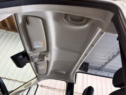 Used 2025 RAM ProMaster 3500 w/ Convenience Group FWD image 18