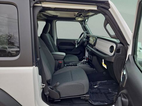 New 2026 Jeep Wrangler Sport AWD/4WD image 30