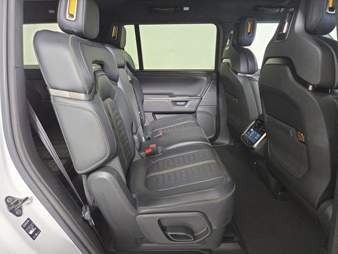 Used 2025 Rivian R1S Adventure AWD/4WD image 23