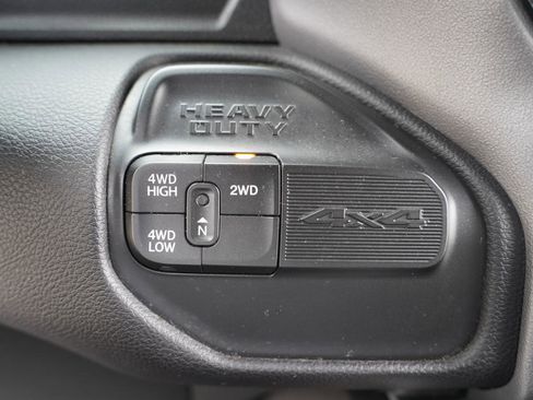 Used 2022 RAM 3500 Laramie AWD/4WD image 23