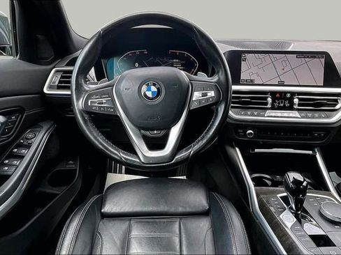 Used 2020 BMW 330i xDrive Sedan w/ Premium Package AWD/4WD image 11