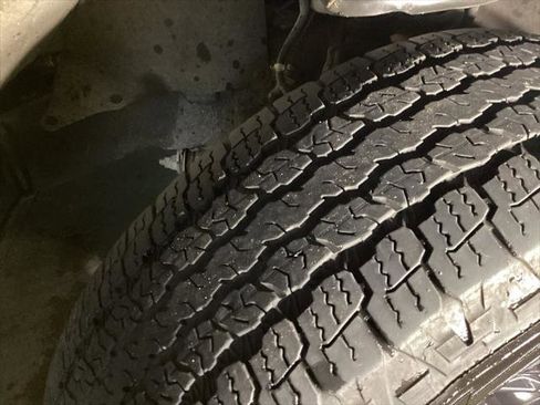 Certified 2021 Toyota Tacoma TRD Off-Road w/ Technology Package image 6