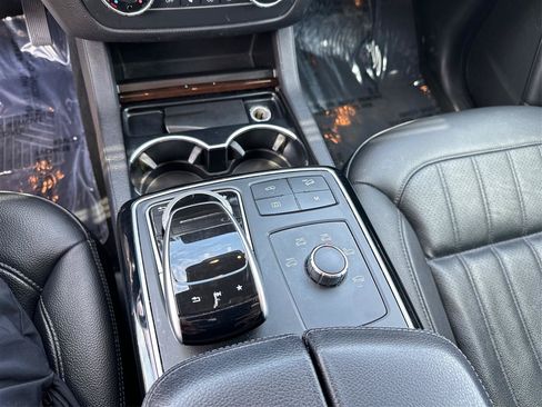 Used 2017 Mercedes-Benz GLS 450 4MATIC image 16