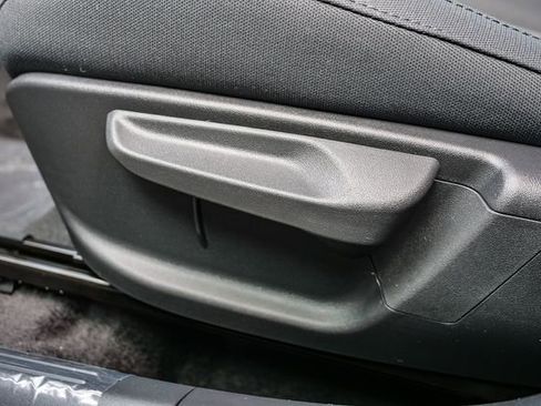 New 2026 Kia Niro LX FWD image 24