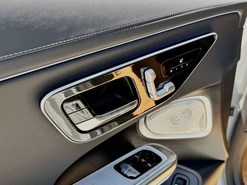 New 2026 Mercedes-Benz CLE 300 4MATIC Coupe image 17
