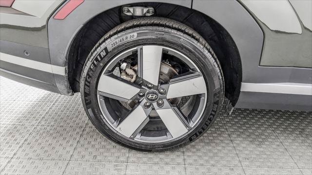 Used 2024 Hyundai Santa Fe Limited AWD/4WD image 38