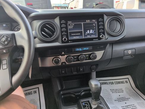 Used 2023 Toyota Tacoma SR AWD/4WD image 17