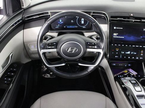 Used 2022 Hyundai Tucson Limited image 4