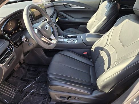 Certified 2026 INFINITI QX60 Luxe w/ Cargo Package image 11