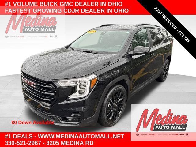 Used 2024 GMC Terrain SLE w/ Driver Convenience Package FWD image 1