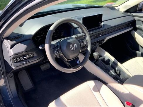 Used 2024 Honda Accord EX image 14