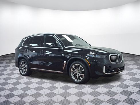 Used 2026 BMW X5 xDrive50e w/ Premium Package AWD/4WD image 6
