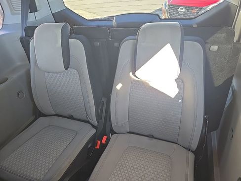 Used 2022 Ford Transit Connect XLT image 22