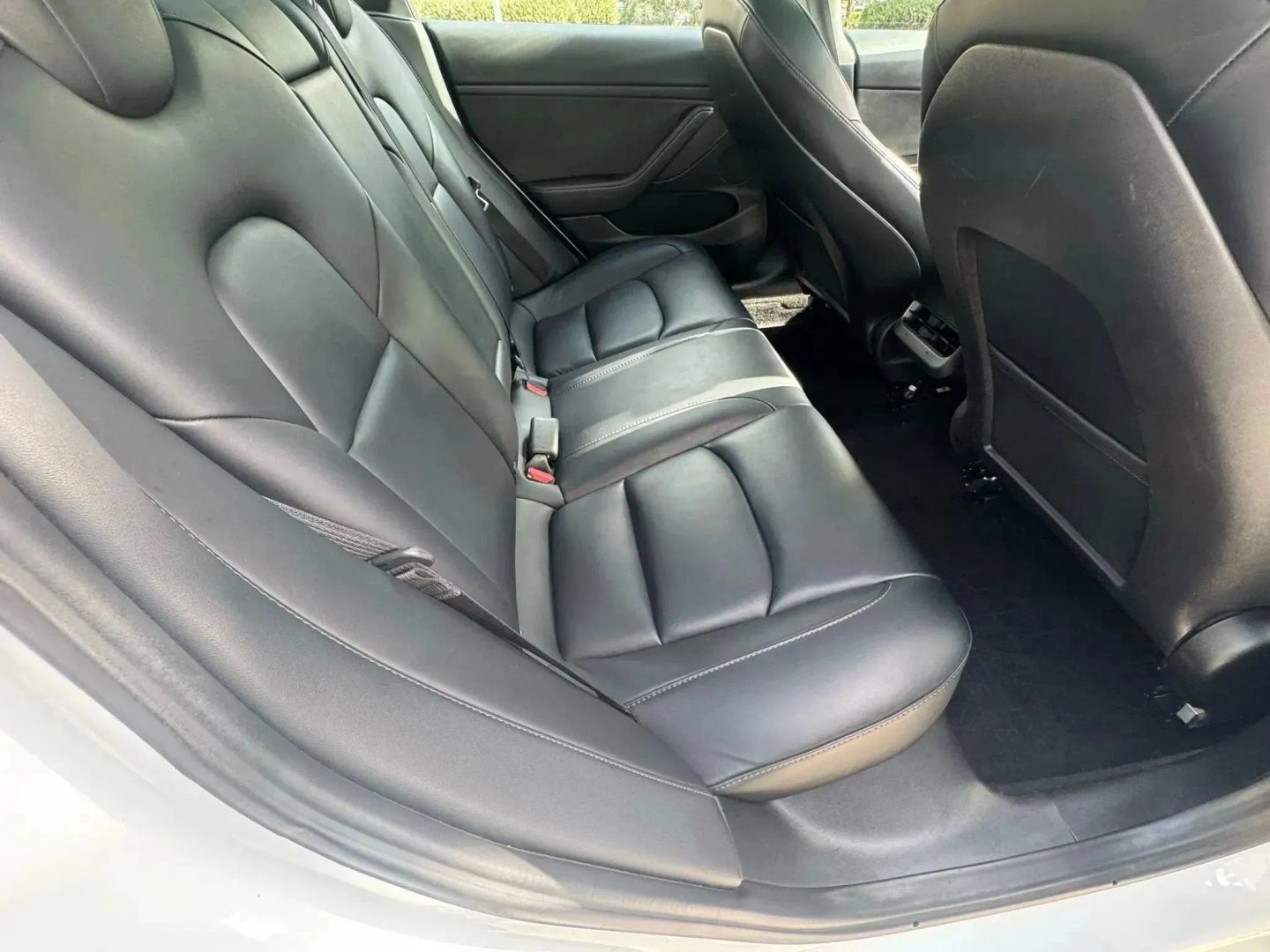 Used 2023 Tesla Model 3 Standard Range RWD image 14