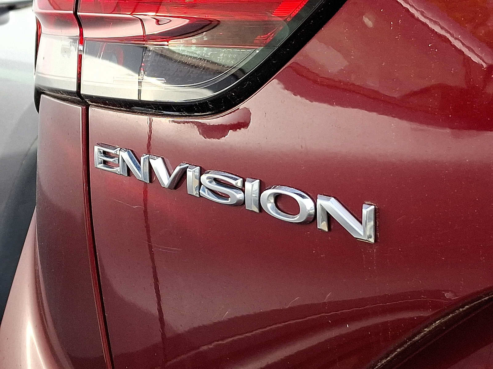Used 2022 Buick Envision Essence w/ Technology Package I FWD image 4