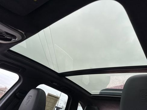 Used 2016 Porsche Cayenne GTS image 13