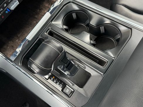 Used 2023 Ford F150 Lariat w/ Equipment Group 502A High image 28