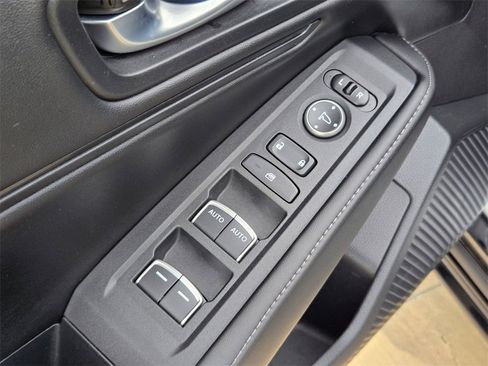 Used 2023 Honda Accord Sport image 12